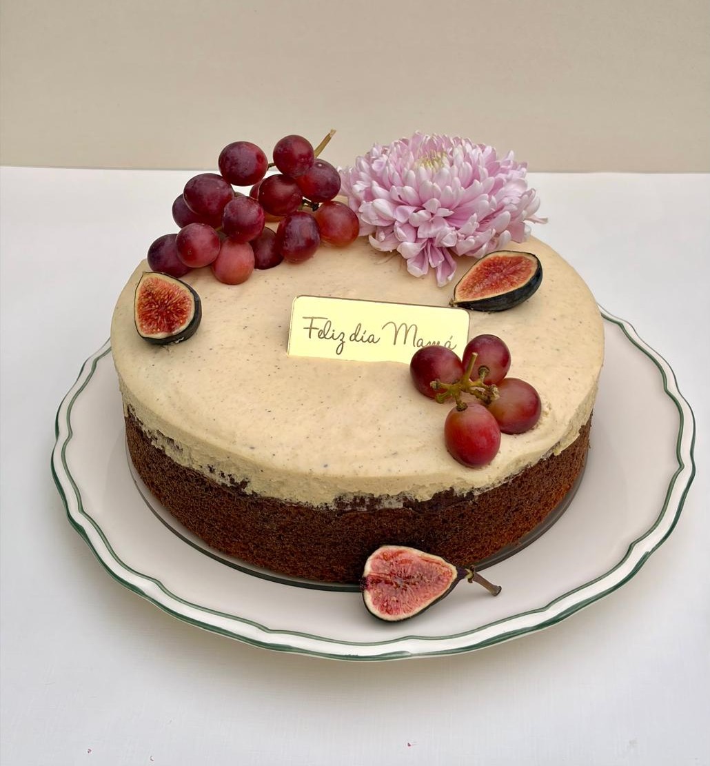 Nube de almendras y naranjo